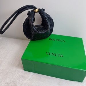 Bottega Veneta Small Turn Pouch